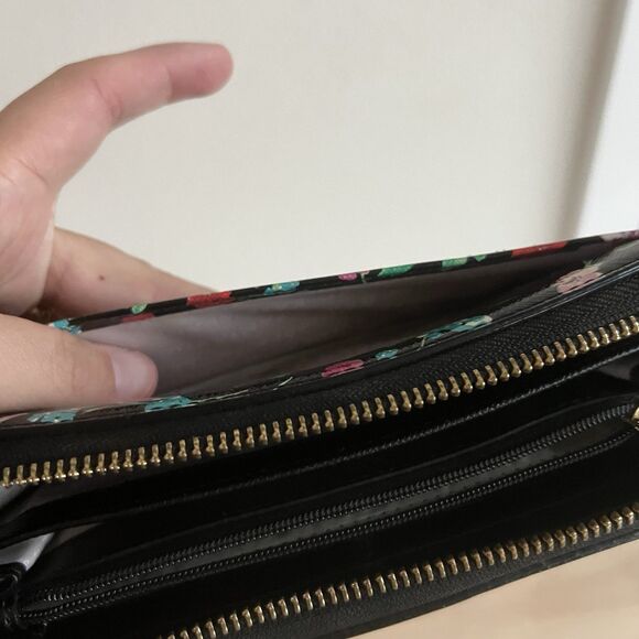 Kate Spade New York Cameron Street BOHO Floral Lacey Wallet Zip Around Floral - Picture 5 of 5